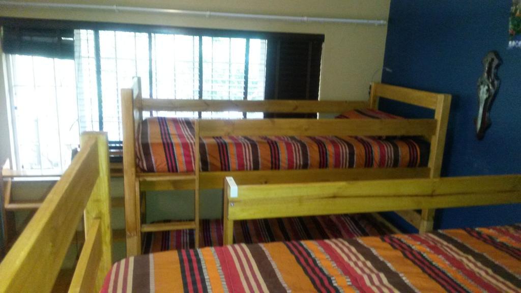 Randburg The Birches Backpacker Lodge الغرفة الصورة